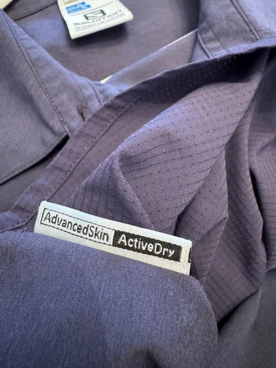 Salomon Women's Navy Blue Hiking Shirt XL  Excellent Condition - Performance Tee - Picture 8 of 8